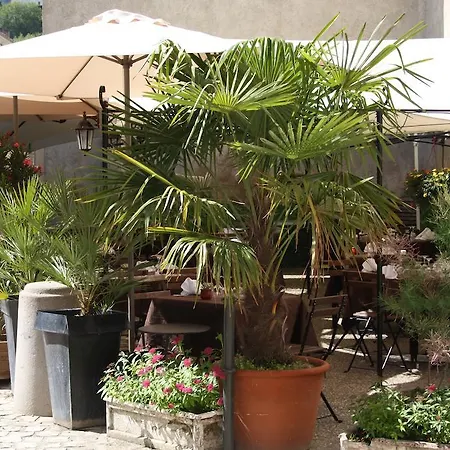 Hotel Restaurant Les Jeunes Chefs 2*